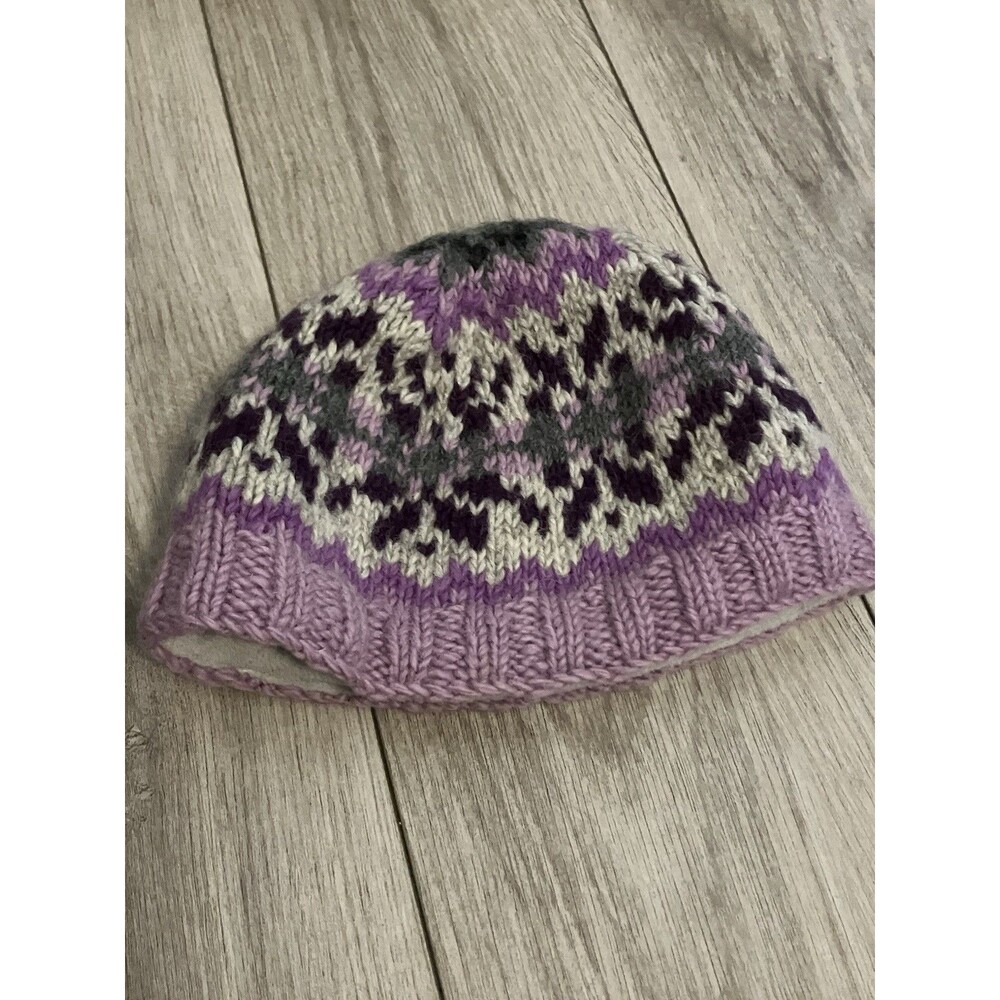 Erin Knitwear Ireland Winter Hat Knit Cap Fair Isle Purple Gray Cream
